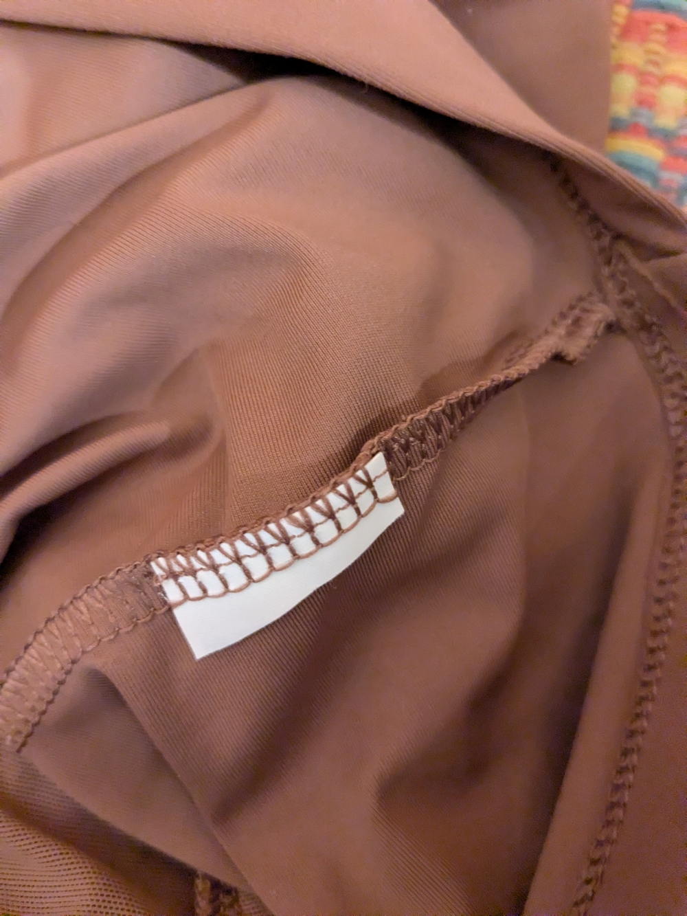 Old Navy Cropped Workout Top Camel - Picture 4 of 4